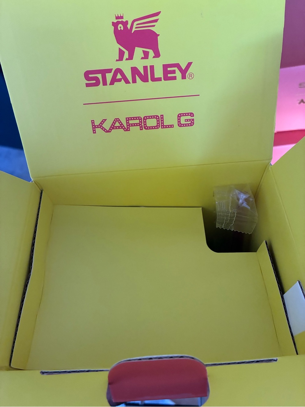 Stanley Karol G viral Orange Quenchers H2.0 Tumbler Pineapple Straw Top new - Picture 5 of 5